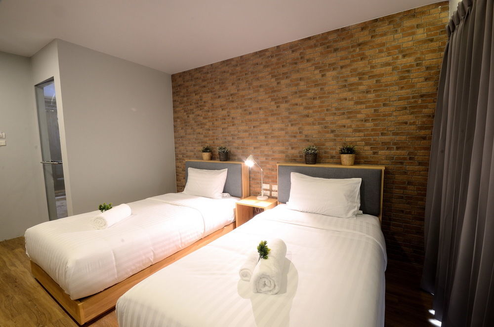 Nest By Sangob Hotel Banguecoque Exterior foto