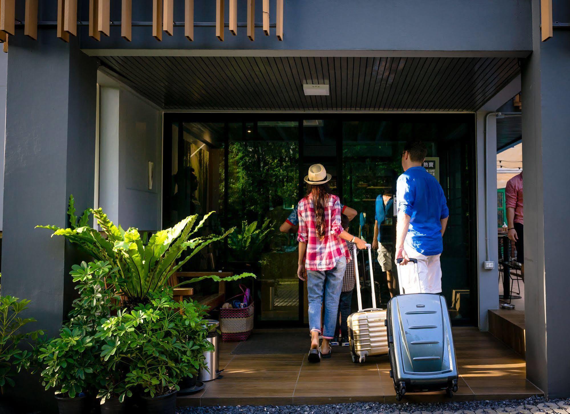 Nest By Sangob Hotel Banguecoque Exterior foto