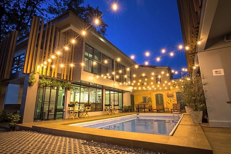 Nest By Sangob Hotel Banguecoque Exterior foto